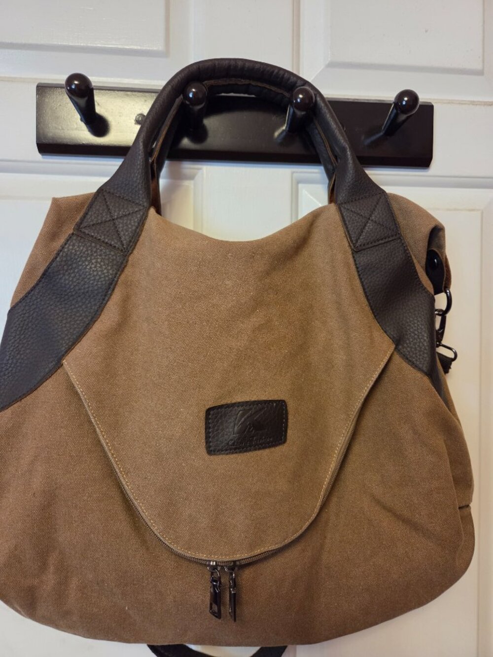 K2 Classic Fashion Tote Bag. - Picture 2 of 7